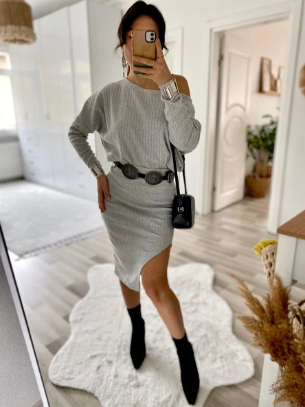 Kadın Uzun Kollu Düşük Omuz Yırtmaç Detay Kaşkorse Etek Bluz Ikili Takım - Resim 10