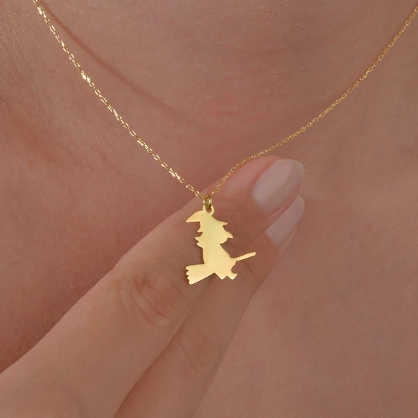 925 Ayar Gümüş Mikron Altın Kaplama Cadı Figürlü Kolye - CN00456 - 2