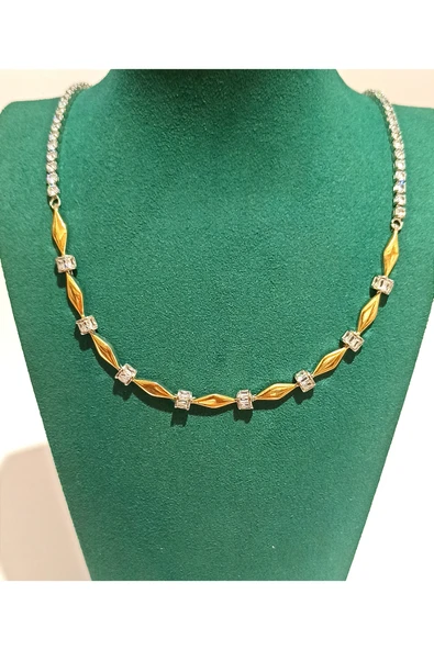 Monalisa Home Lüks Figürlü Gösterişli Taşlı Kolye ürün görseli