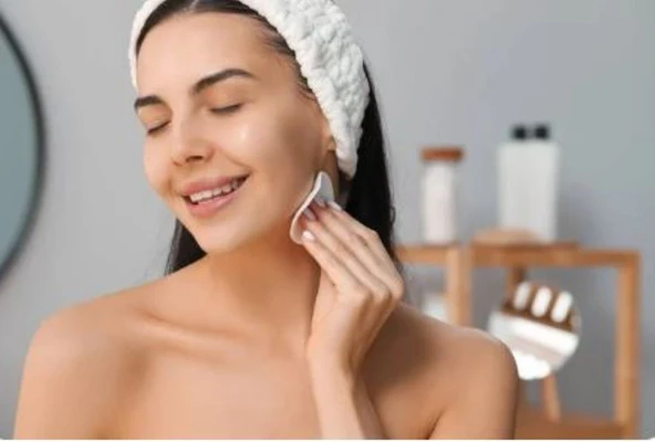 L'espace Zerdeçallı Nemlendirici Yüz Temizleme Toniği 150 Ml - Resim 3