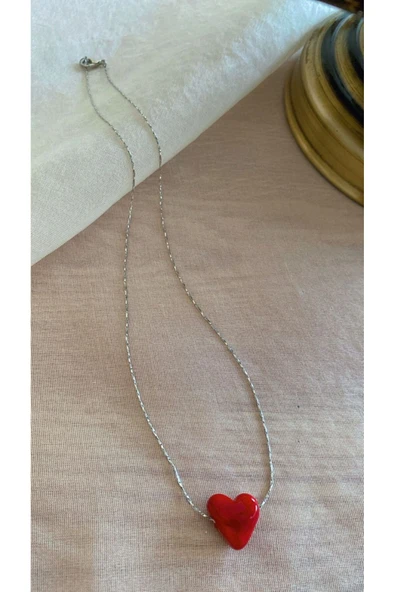 BAE ATOLYE Murano Kırmızı Cam Kalp Gümüş Zincir Kolye ürün görseli