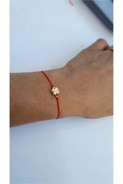 ŞuTaak Takı Missguest Makrome Örgü Ipli Yonca Bileklik Kırmızı Altın Bileklik ürün görseli