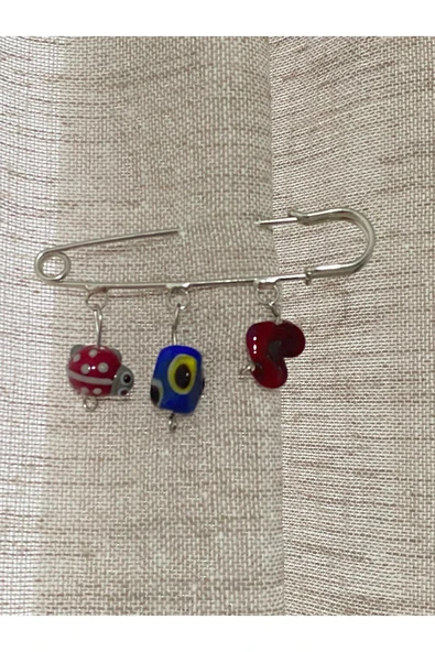 BAE ATOLYE Nazar Boncuklu Kalp Uğur Böceği İskoç Yaka İğnesi Broş ürün görseli