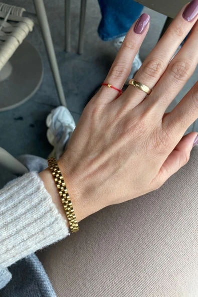 MOD10 Kırmızı İp Yüzük Gold ürün görseli