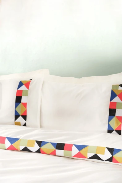 Karaca Home Cedric Multi Çift Kişilik Nakışlı Nevresim Takımı - Resim 9