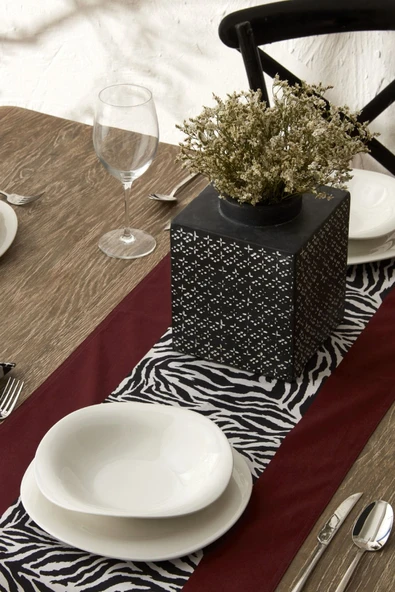 Karaca Home Zebra Desenli Runner 140x200 cm  ürün görseli