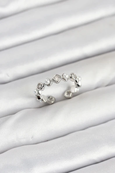 Pirinç Gümüş Renk Zirkon Taşlı İncili Kadın Yüzük ürün görseli 1