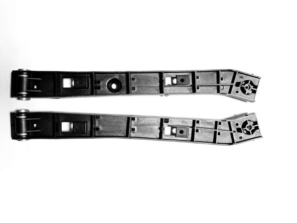 RADYATÖR ALT DEFLEKTÖRÜ 11>13 RENAULT FLUENCE  622350006R ürün görseli