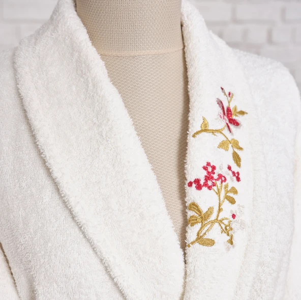 Karaca Home Flora Nakışlı 6 Parça Bornoz/Banyo/Yüz Havlusu Aile Banyo Seti Beyaz-Bej - Resim 5