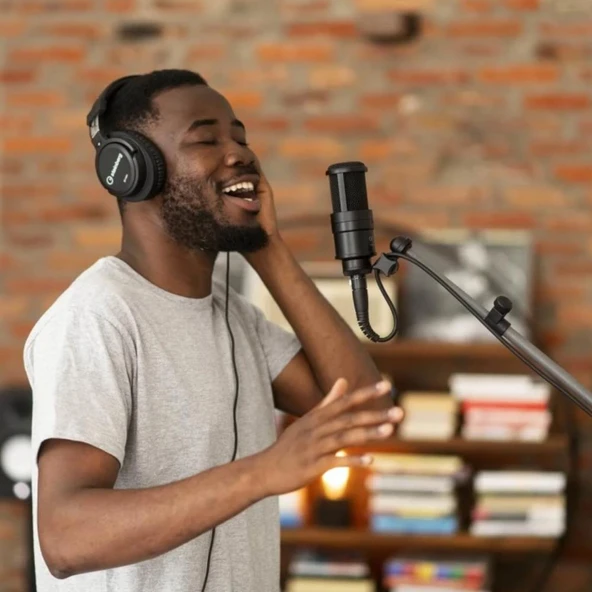 Steinberg UR22C Recording Pack / Ses Kartı,Kulaklık ve Mikrofon - 5