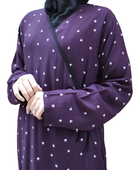 Noktalı Çiçek Desen Kruvaze Namaz Elbisesi – %100 Viskon, Yandan Bağlamalı, Rahat Kalıp 36-46 Beden - 5