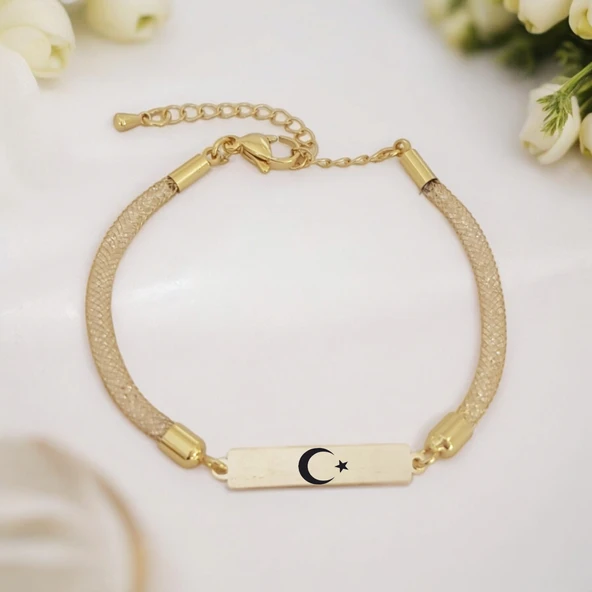 Sembole Özel Hasır Kordonlu 14 Ayar Altın Plakalı Dikdörtgen Motifli Hediye Bileklik-402 ürün görseli