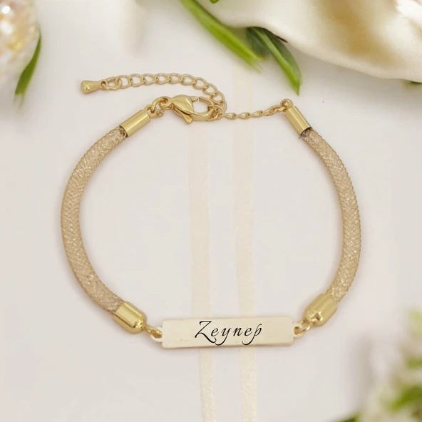 İsme Özel Dikdörtgen Motifli Hasır Kordonlu 14 Ayar Altın Plakalı Hediye Bileklik-402 ürün görseli