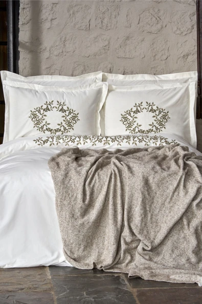 Casandra %100 Pamuk Çift Kişilik Nakışlı Nevresim Takımı Ekru ürün görseli