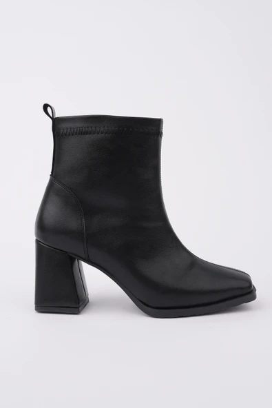 Muggo LUCİE Küt Burun Kalın Topuklu Fermuarlı Kadın Bot