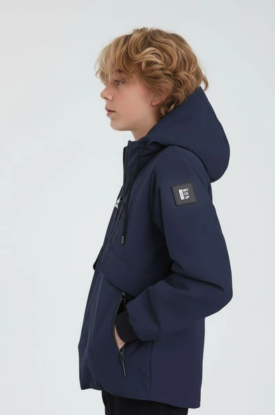 Erkek Çocuk Lacivert Outdoor Su İtici Kapüşonlu Kaban – Rüzgar Geçirmez, Hafif ve Dayanıklı - 4