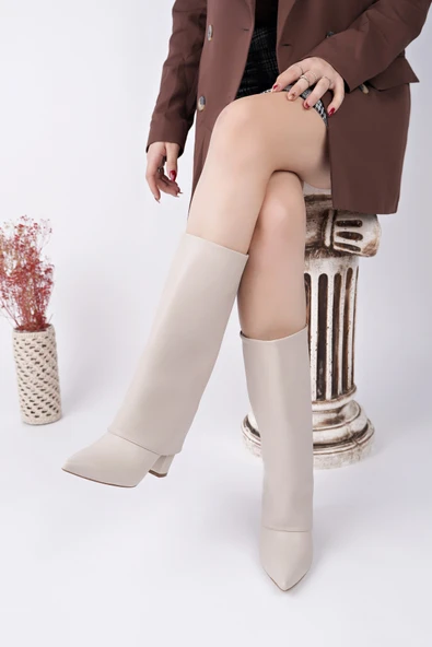 Muggo REBECA Sivri Burun Kalın Topuklu Kadın Çizme - 8