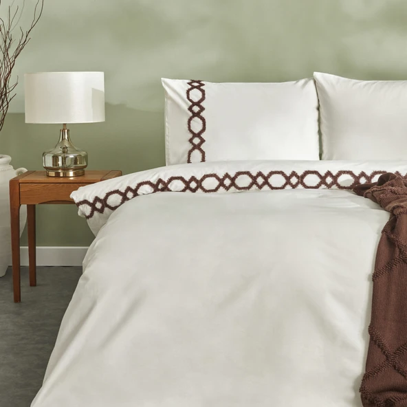 Karaca Home Julia Nevresim Battaniye Takımıı Mürdüm ürün görseli