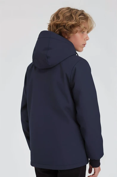 Erkek Çocuk Lacivert Outdoor Su İtici Kapüşonlu Kaban – Rüzgar Geçirmez, Hafif ve Dayanıklı - 3