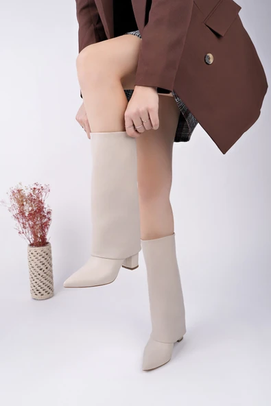 Muggo REBECA Sivri Burun Kalın Topuklu Kadın Çizme - 7