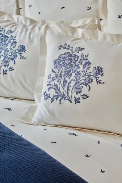 Karaca Home Fioris Çift Kişilik Nakışlı Pike Seti Mavi - Resim 10