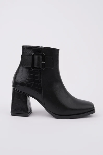 Muggo CANDORA Sivri Burun Kroko Desenli Toka Detaylı Kalın Topuklu Fermuarlı Kadın Bot