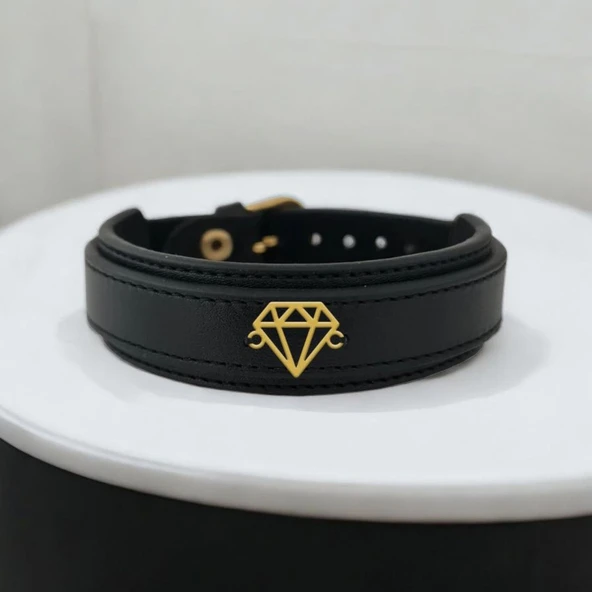 Elmas Motifli Erkeklere Özel Hakiki Siyah Derili 14 Ayar Altın Plakalı Hediye Bileklik-410 ürün görseli