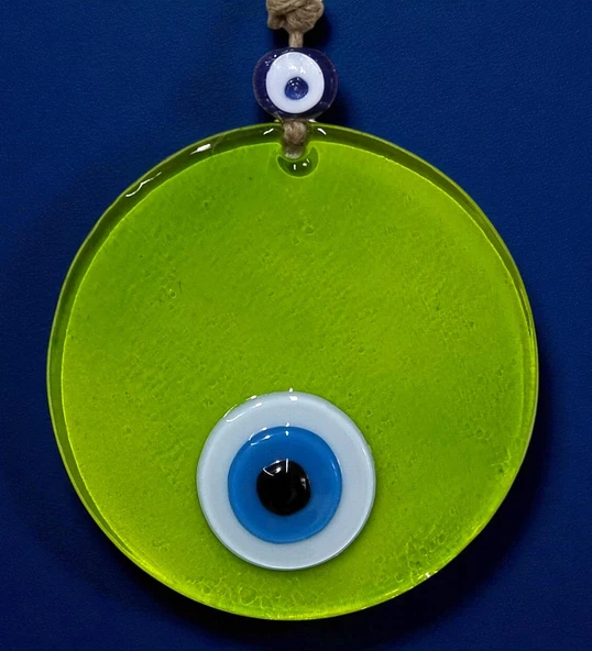 Yağ Yeşili Renginde Nazar Boncuklu Şeffaf Cam Duvar Süsü ürün görseli