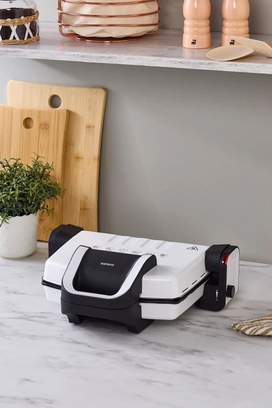 Future Pearl White Tost Makinesi 1800W 4 Dilim - 1