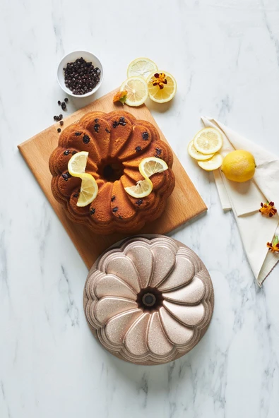 Karaca Garcia Döküm Kek Kalıbı Rose 25,5 Cm Rose Gold ürün görseli