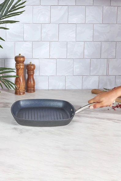 Biodiamond Pro Indüksiyon Tabanlı Grill Tava 28 Cm 2,3 Lt - 8