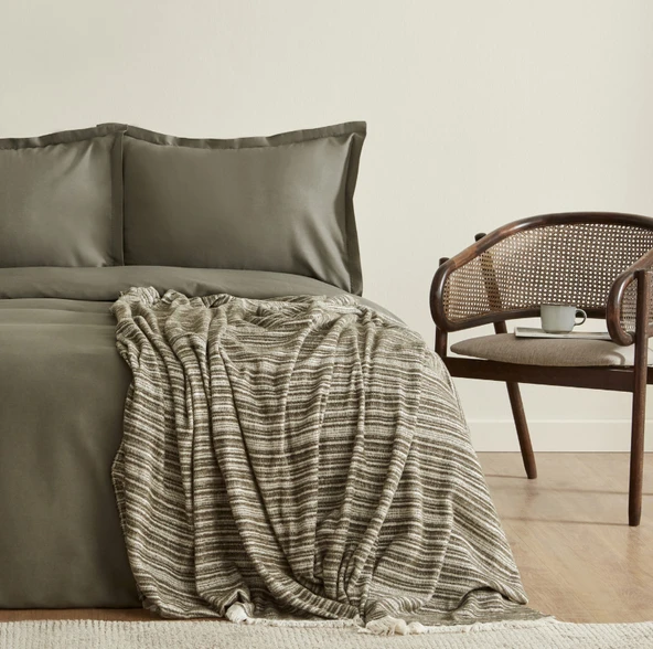 Karaca Home Weena Çift Kişilik Krep Nevresim Jakar Pike Takımı Yeşil - Resim 2