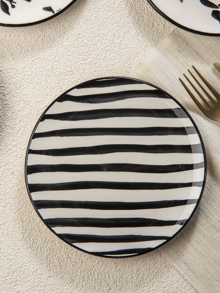 Black Fleur 6lı Pasta Tabağı Seti- 19 cm. - Resim 2