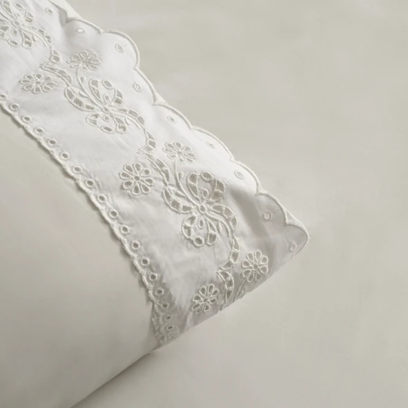 Karaca Home Carmello Brodeli %100 Pamuk Çift Kişilik Nevresim Takımı Beyaz  - Resim 5