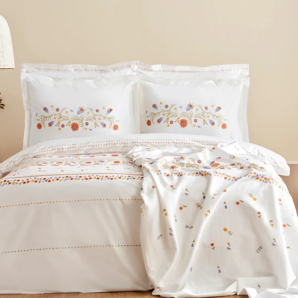 Karaca Home Clarice %100 Pamuk Çift Kişilik Nevresim Pike Hediyeli Takım Multicolor - 1