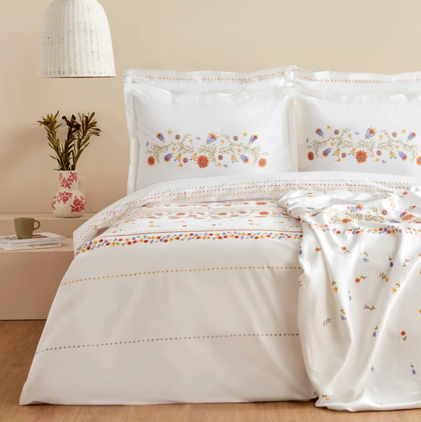 Karaca Home Clarice %100 Pamuk Çift Kişilik Nevresim Pike Hediyeli Takım Multicolor - 3
