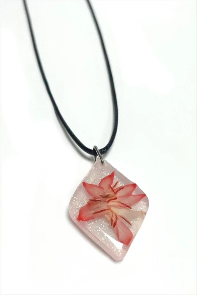 Tesbih Çiçeği Baklava Dilimli Epoksi Kolye - Resim 2