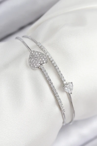 Pirinç Zirkon Taşlı Kalp Model Gümüş Renk Kadın Bileklik - TJ-BB7852 ürün görseli