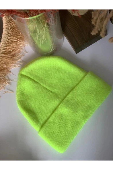 Neon Yeşil Bere ürün görseli 1