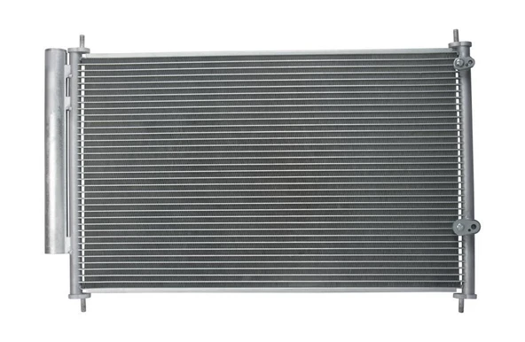 KONDENSER TOYOTA VERSO. AVENSİS. AURİS  8845002280 ürün görseli