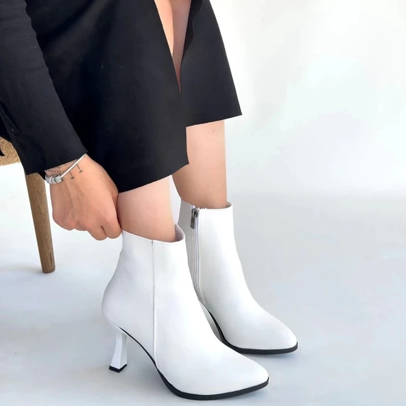 Mişha Beyaz Cilt Topuklu Bot - Resim 4