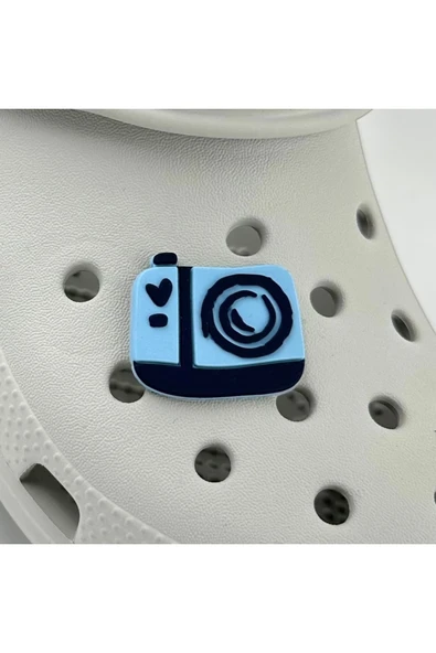 Crocs Terlik Süsü ve Aksesuarı , Çanta Süsü – Jibbitz 3D Büyük Boy Stich Foroğraf Makinaso Figür Aksesuar ürün görseli 1