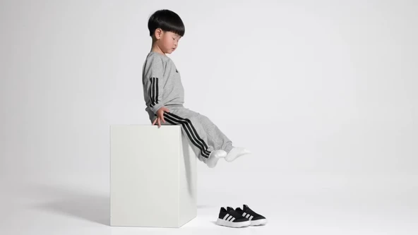 Adidas Bubblecomfy IH1264 Çocuk Spor Ayakkabısı - Resim 8