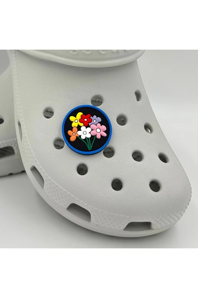 Crocs Terlik Süsü ve Aksesuarı , Çanta Süsü – Jibbitz 3D Çiçekli Yuvarlak Tablo Logo Aksesuar - 2