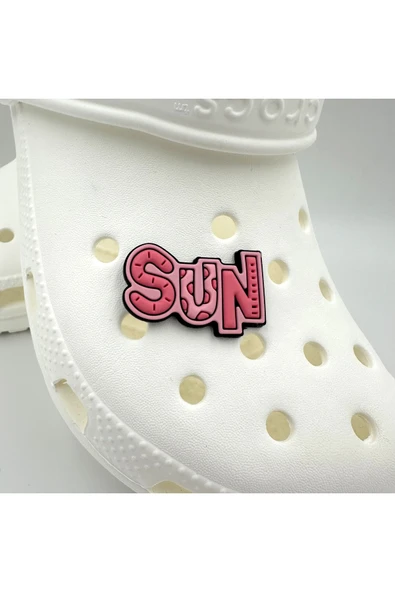 Crocs Terlik Süsü ve Aksesuarı , Çanta Süsü – Jibbitz 3D Sun Yazılı Görsel Logo Aksesuar ürün görseli 1