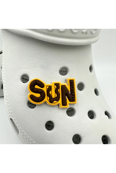 Crocs Terlik Süsü ve Aksesuarı , Çanta Süsü – Jibbitz 3D Sun Yazılı Görsel Logo Aksesuar ürün görseli 1