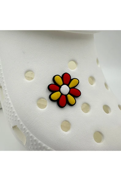 Crocs Terlik Süsü ve Aksesuarı , Çanta Süsü – Jibbitz 3D Renkli Papatya Logo Aksesuar ürün görseli 1