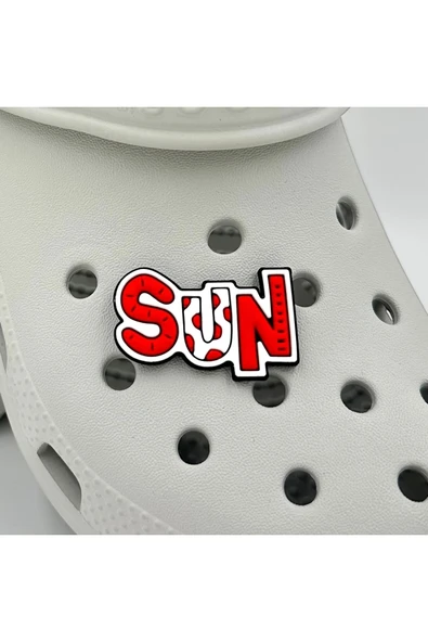 Crocs Terlik Süsü ve Aksesuarı , Çanta Süsü – Jibbitz 3D Sun Yazılı Görsel Logo Aksesuar ürün görseli 1