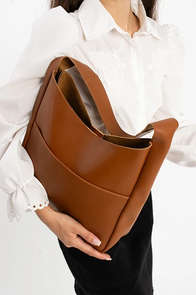 Kadın Geniş Hacimli Omuz Çantası - Resim 9