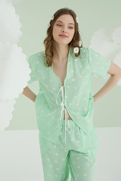 Yeşil Papatya Desenli Önden Bağlamalı Pijama Takımı - Resim 2